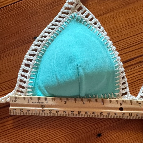 Victorias Secret Blue Crochet Bikini Top Small - Picture 6 of 9